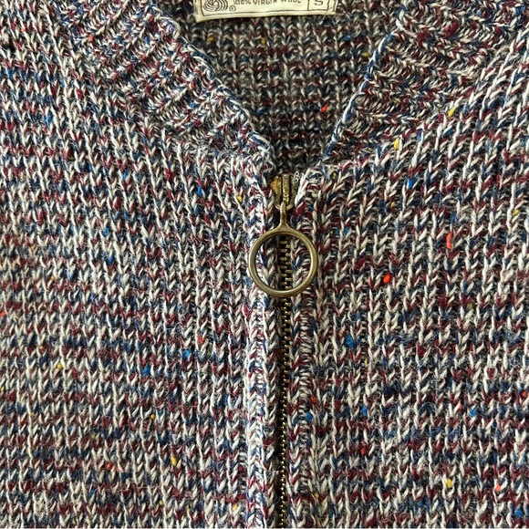 Vintage early 70s Pendleton Wool Sweater Small - Picture 4 of 7